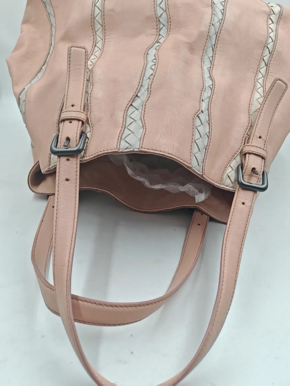 Bottega Veneta pink leather suede tote with Intrecciato woven stripe - Picture 11 of 13